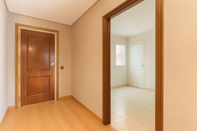 VIVIENDA ALQUILADA CON INQUILINOS SOLVENTES, NO SE PUEDE VISITAR. — 6