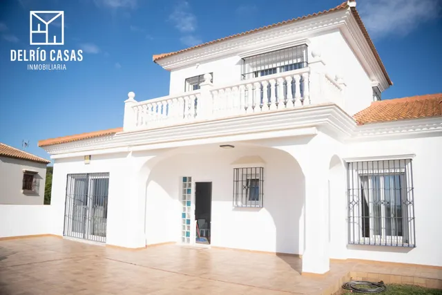 Exclusivo chalet independiente con apartamento auxiliar, piscina cubierta y vistas al mar en mazagón — 49