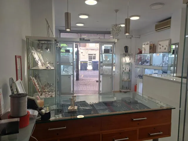 Traspaso de joyería de plata — 5
