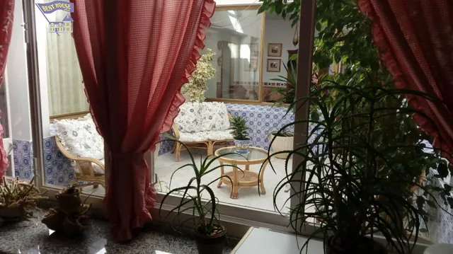 VENTA CASA EN ZONA CERCANA AL CENTRO — 5