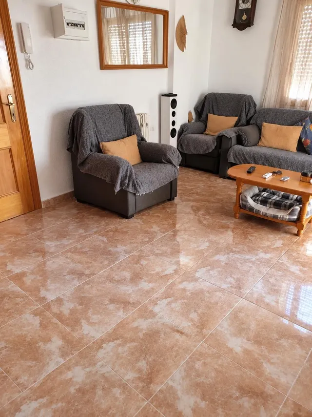 PISO EN VENTA 2 habitaciones, PISCINA COMUNITARIA CERCA DEL  - foto 2