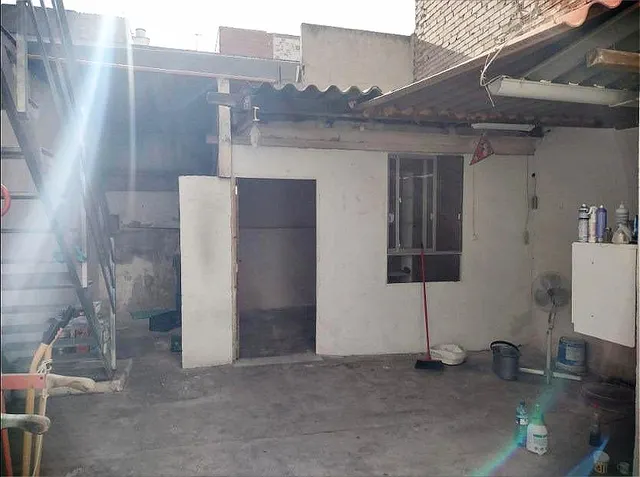 ¡Se vende en Puente Tocinos local comercial con apartamento! — 8