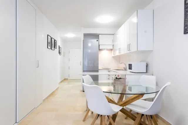 GRAN OFERTA EN ALQUILER VACACIONAL PLAYA DE LEVANTE-BENIDORM