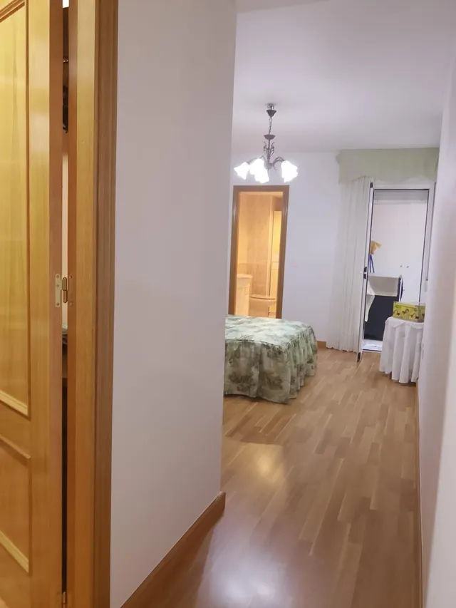 Vivienda con patio grande, ascensor y garaje! — 8