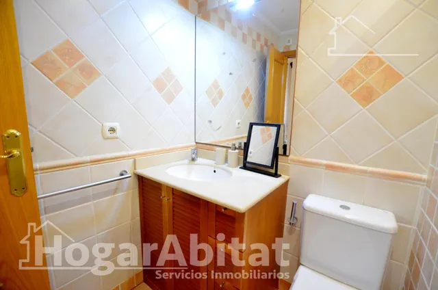 EN RESIDENCIAL CON PISCINA Y GARAJE CERCA DEL MAR — 42