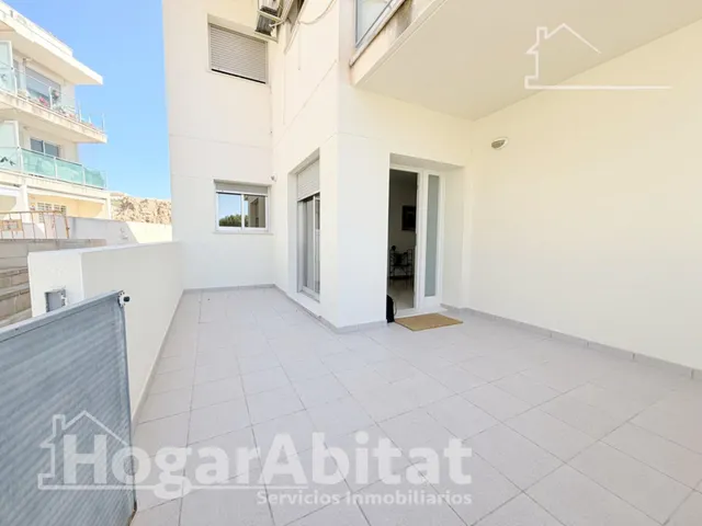 SEMINUEVO CON PISCINA, GARAJE Y DOS TERRAZAS CERCA DEL METRO — 30