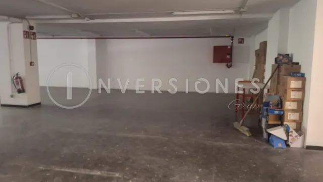 Local comercial 1084m² en alquiler - Sagrada Familia — 25