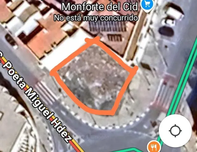 SE VENDE TERRENO URBANO EN MONFORTE DEL CID. — 2