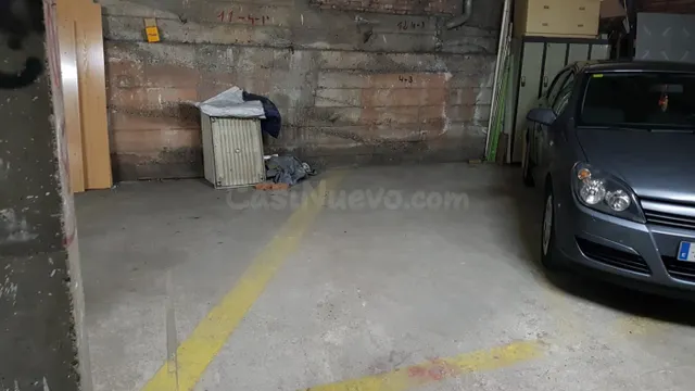 PK EN VENTA PARA MOTO EN EL CENTRO DE SANT JOAN - foto 4