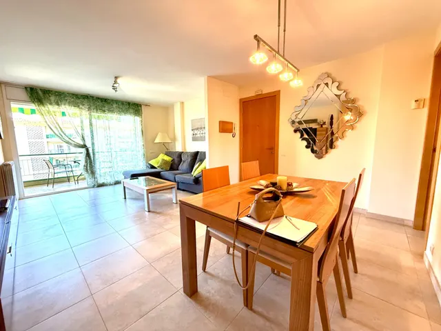 Exclusivo piso con dos terrazas, 3 habitaciones, piscina y maravillosas vistas en playa de aro — 22