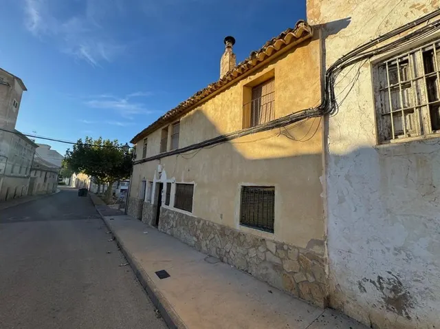 CASA EN VENTA ENGUERA (VALENCIA) — 2