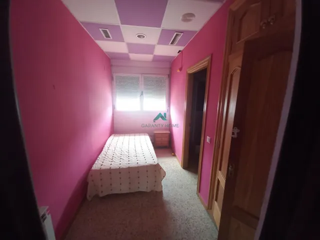 Oportunidad de Inversión: Hostal en Venta en Tudela — 12