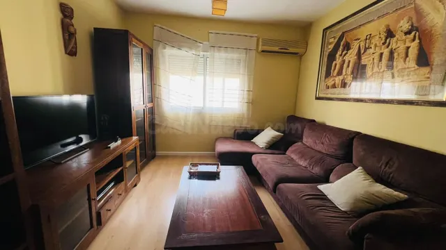 ZONA CARLOS III – SAN FERNANDO - ¡PISO CON 3 habitaciones MU - foto 2