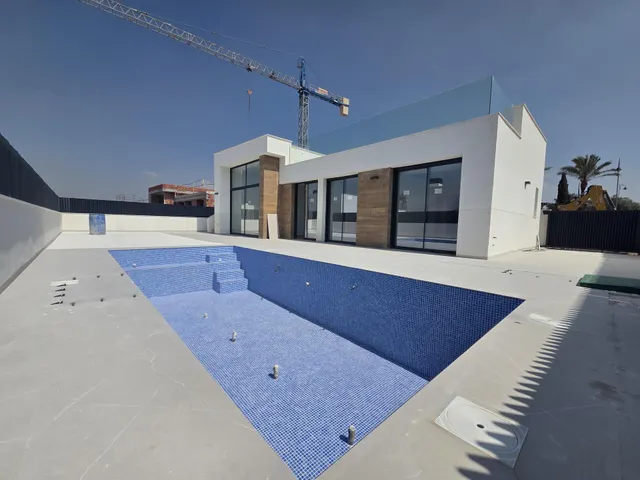 Villa 2 habitaciones 93m² en venta - CONDADO DE ALHAMA GOLF RESORT — 30