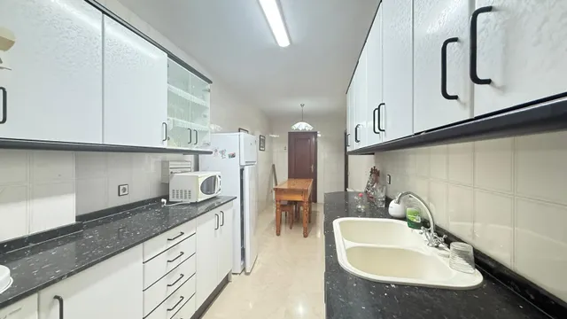 AMPLIO PISO CON TERRAZA — 26