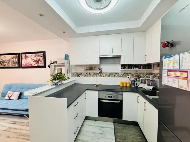 Tenbel. Piso 1 habitación 20 m2 terraza reformado  en urbanizacion cerrada con piscina — 3