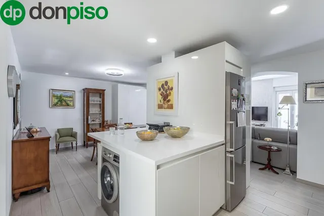 PISO COMPLETAMENTE REFORMADO EN CALLE RECOGIDAS — 17