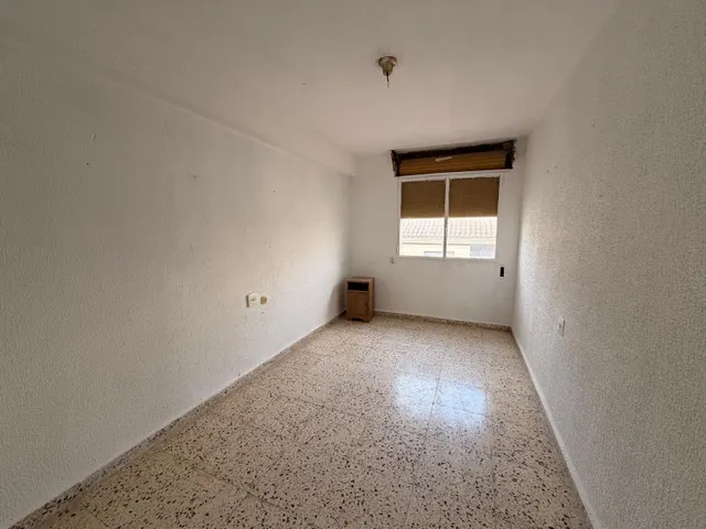 Amplia y luminosa vivienda de 4 dormitorios en Bullas — 31