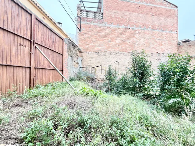 Gran casa de 1890 para reformar completamente en el centro d - foto 4
