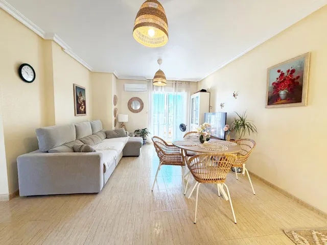 Fantástico bungalow en planta alta con solárium privado en Lomas de Cabo Roig — 7