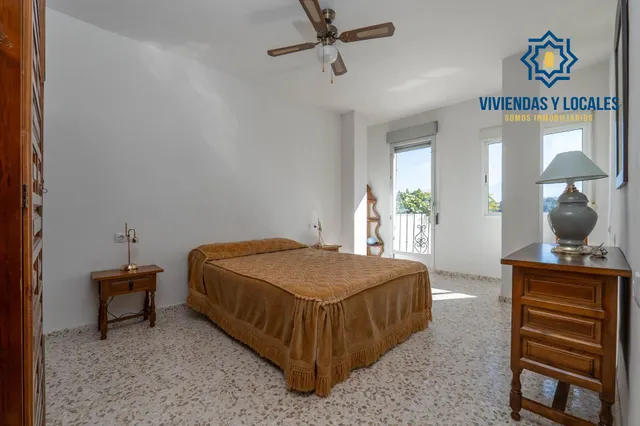 Encantadora casa en El Fargue, Granada. — 32