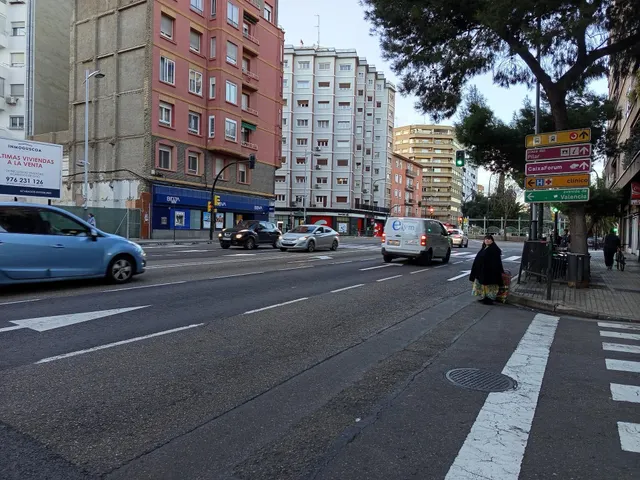 Garaje en C/ Cánovas. Zaragoza — 9