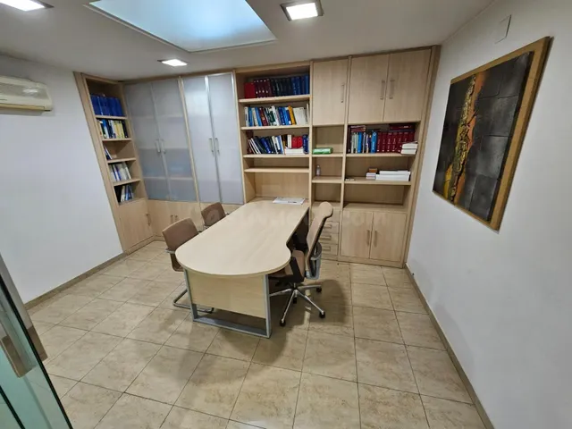 Precioso local reformado Junto a Pio XII — 4