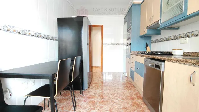 MAGNÍFICO PISO DE CUATRO DORMITORIOS Y GARAJE EN EL CASCO URBANO DE VINAROZ PARA ENTRAR A VIVIR — 20