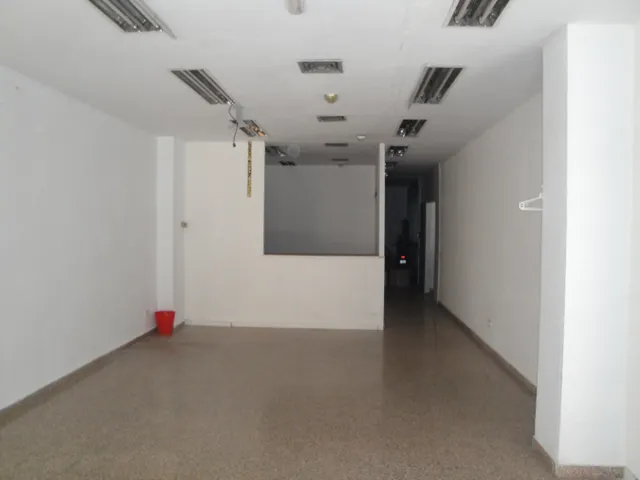 LOCAL COMERCIAL JUNTO PLAZA BENIDORM — 2