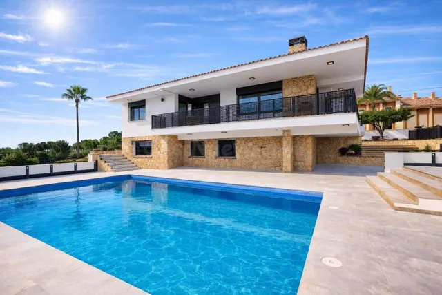 Villa de lujo en venta La Nucia - foto 4