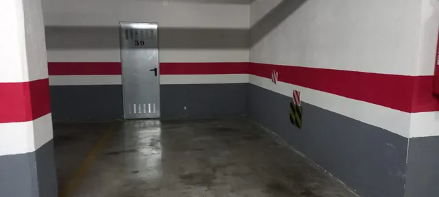 VENTA DE PLAZA DE PARKING CON TRASTERO JUNTO ARROYO DEL MORO -HIPERCOR — 2