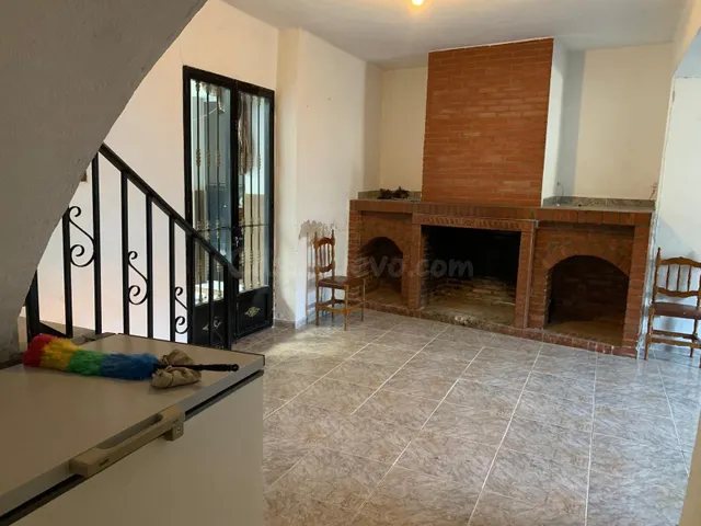 EN EXCLUSIVA AMPLIA CASA EN LA ZONA DE LA CUESTA ARCHIDONA¡¡¡¡ — 3