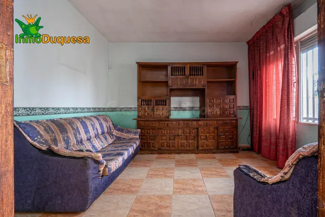 Casa para REFORMAR con solar de 518 m2 en CENTRO de Ogijares - foto 5