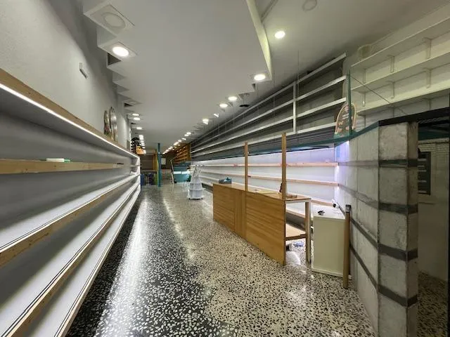 ALQUILER LOCAL MUY CENTRICO, ZONA CALLE SOCIEDAD, 360 M2. APROX. — 2