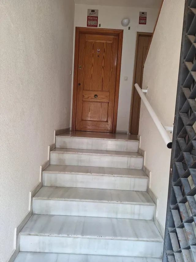 Apartamento Reformado en Nueva Torrevieja de 2 dormitorios  a Solo 800 Metros del Mar — 22