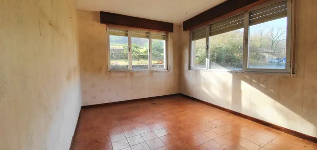 Casa y terreno de 3.000 m2. — 27