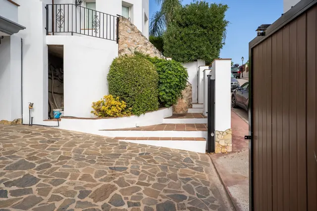 Chalet 4 habitaciones 223m² en venta - South of spain — 35