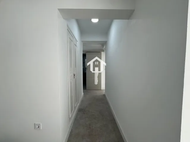 Inmoparadise les ofrece espectacular vivienda en venta en Alicante centro, el edificio los representantes . 120m2, 3 dormitorios, dos baños,reformada. — 14