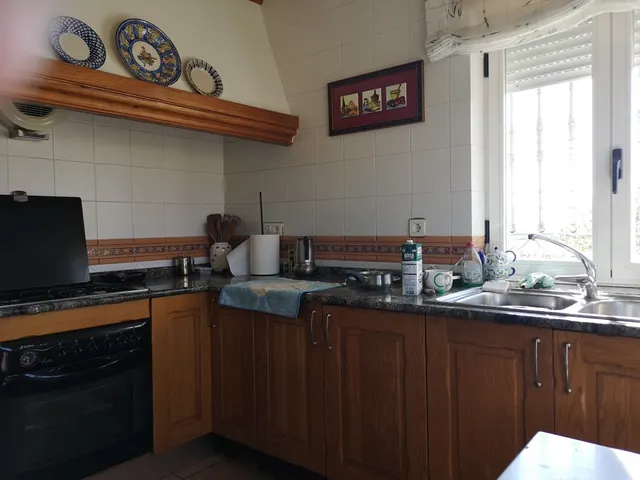 Urbis te ofrece un espectacular terreno con chalet en venta en Ciudad Rodrigo, Salamanca. — 17