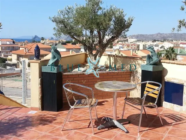 Oportunidad: comprar una enorme villa o un hotel en funciona - foto 3