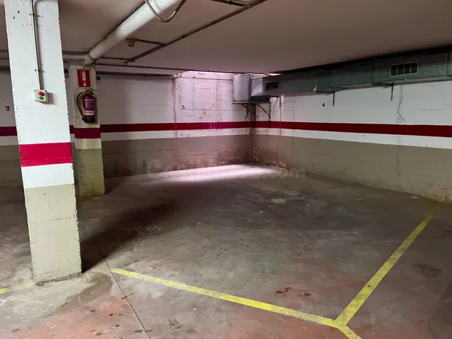 Plazas de parking en venta en Martorell junto RENFE (varias  - foto 5