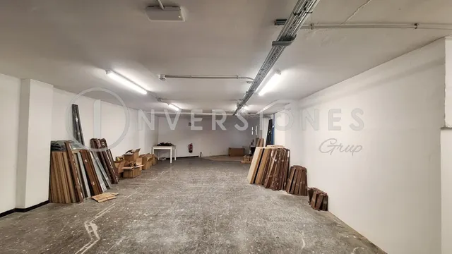 Local comercial 1084m² en alquiler - Sagrada Familia — 27