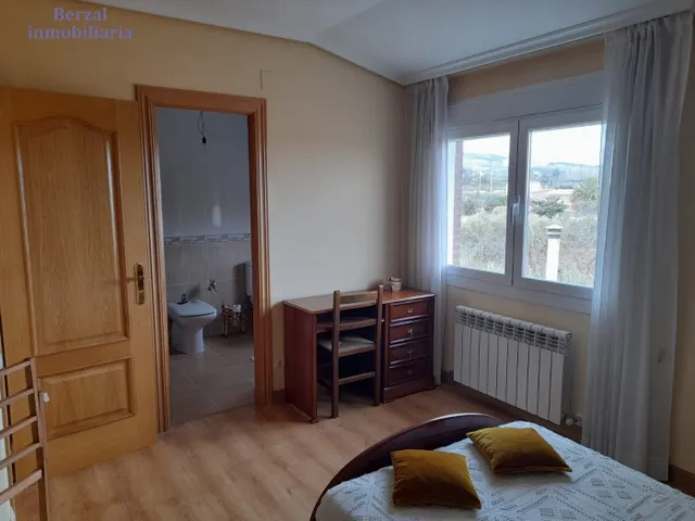 Magnifica casa, con más de dos mil metros de terreno. — 17