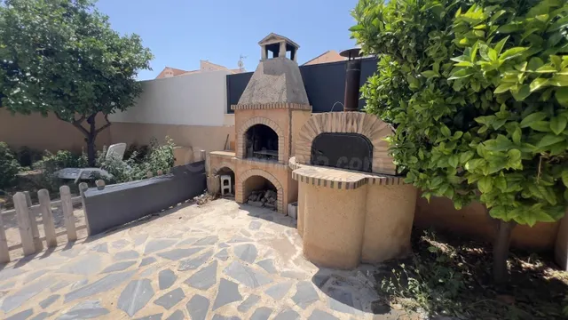 Villa 3 habitaciones 192m² en venta - Zona los Frutales - foto 4