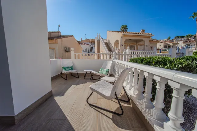 Chalet 2 habitaciones 82m² en venta - Costa blanca sur — 34