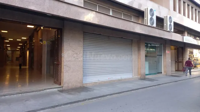 Local muy comercial en Calle Recogidas. - foto 2