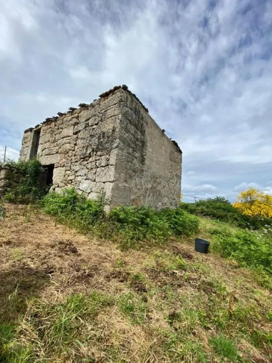 Casa en San Cibrao das Viñas - foto 2