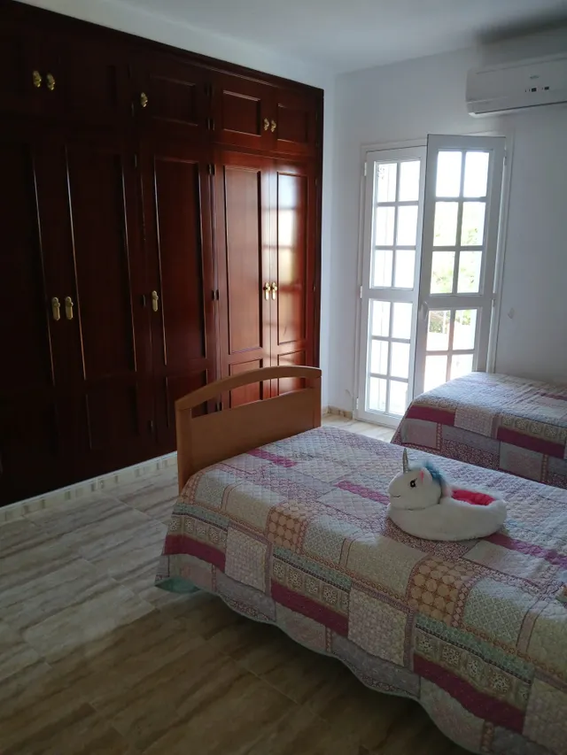 VIVIENDA INDEPENDIENTE CON TERRENO — 50