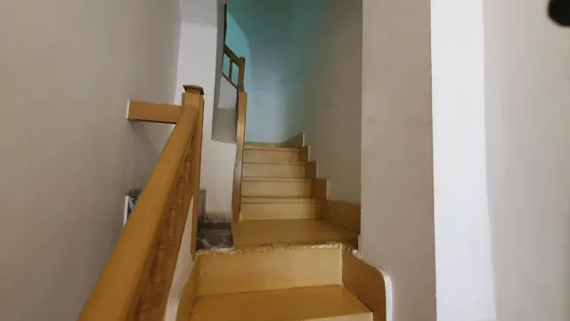 Casa de pueblo tradicional de 250 m2 en Canet centro: 3 alturas diáfanas para proyecto de rehabilitación a medida — 7