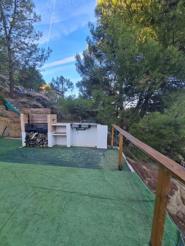 Casita  de madera con una gran parcela edificable  en Cumbres Verdes. — 21